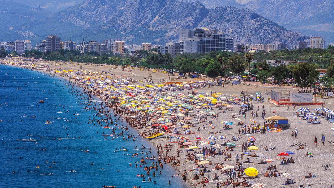 Het is nu te zien op Turkse stranden! Deskundigen waarschuwen voor Vibrio: wees voorzichtig als u deze symptomen ervaart!