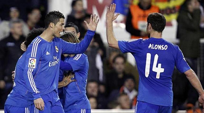 Jese, Real Madrid'i ipten aldı!