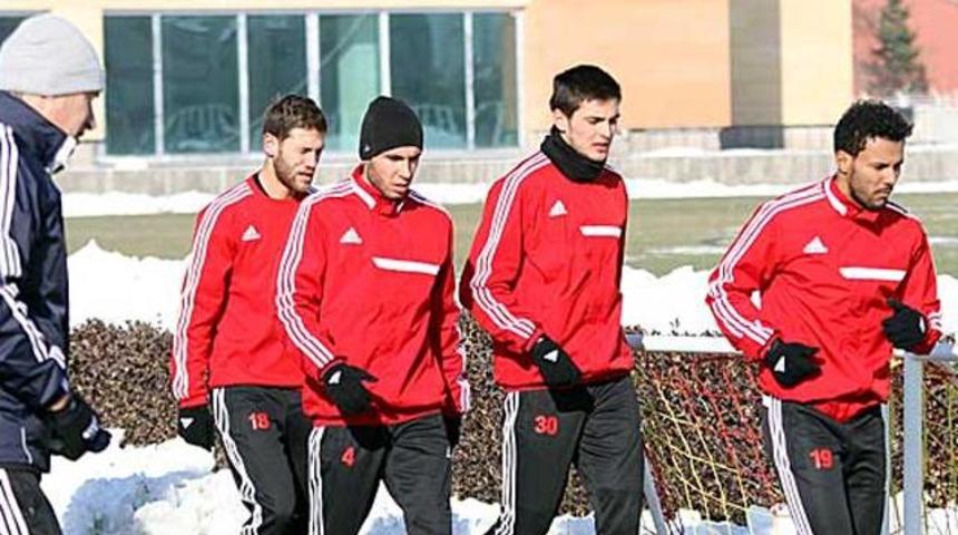 Kayserispor'da izin g&uuml;n&uuml;