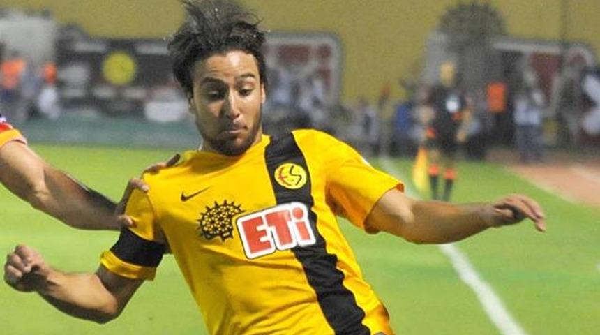 Tarık değil Maradona sanki!