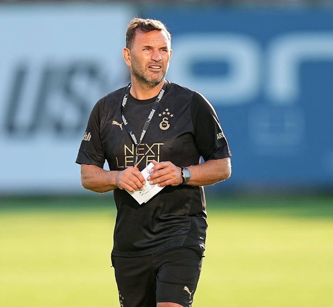 Galatasaray da Okan Buruk tan Victor Osimhen müjdesi! Taraftarın yüreğine su serpti... 1