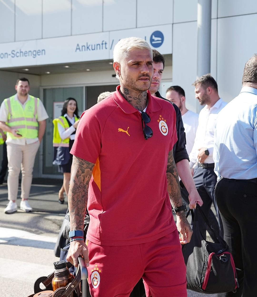 Galatasaray da Okan Buruk tan Victor Osimhen müjdesi! Taraftarın yüreğine su serpti... 4