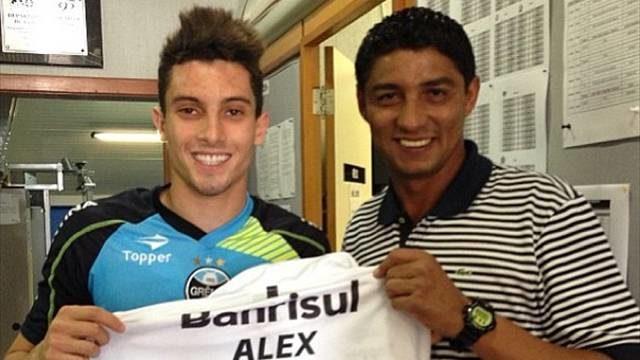 Jardel, Alex Telles'in transferini duyurdu 