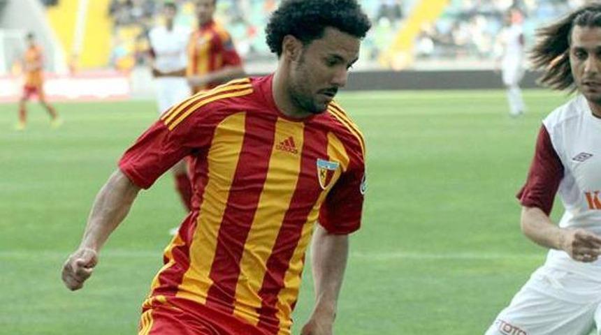Kayserispor Cleyton ile yollarını ayırdı