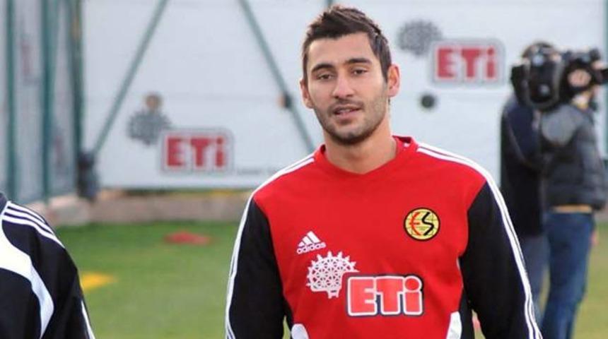 Galatasaray'dan Beşiktaş'a Tarık Çamdal misillemesi