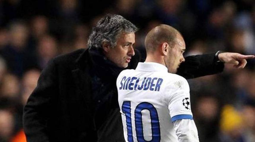 Mourinho'dan Sneijder'e İstanbul mesajı