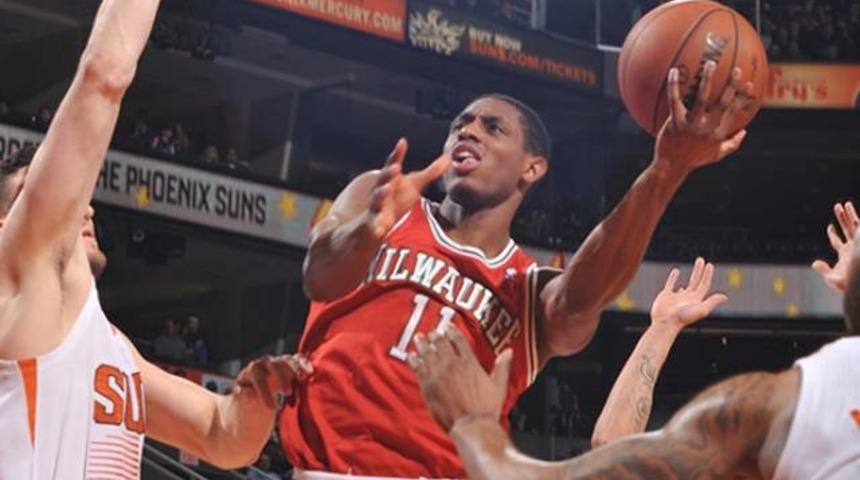 Bucks, Suns'a boyun eğdi