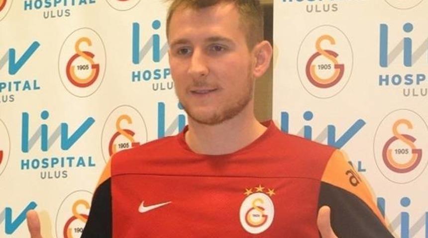 Salih ile Umut tamam Telles ve Veysel askıda
