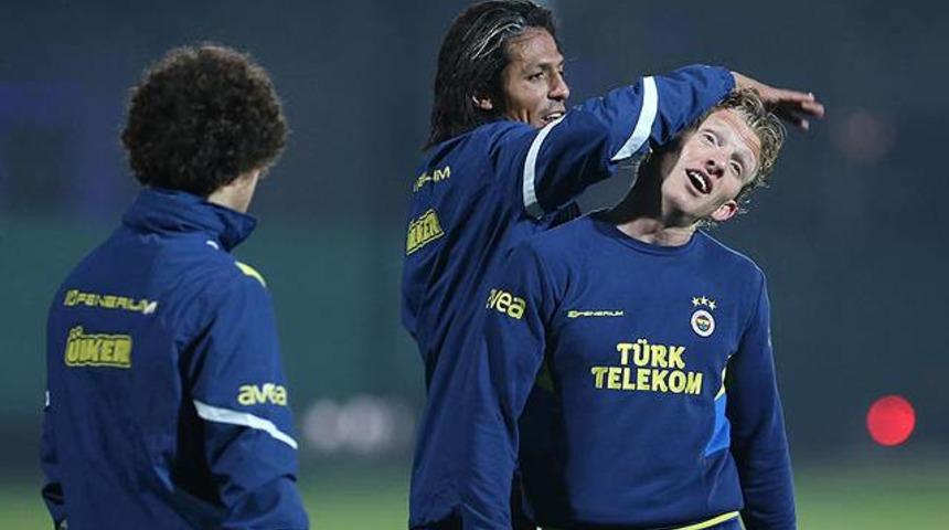Ersun Yanal'ın yeni yardımcısı Dirk Kuyt