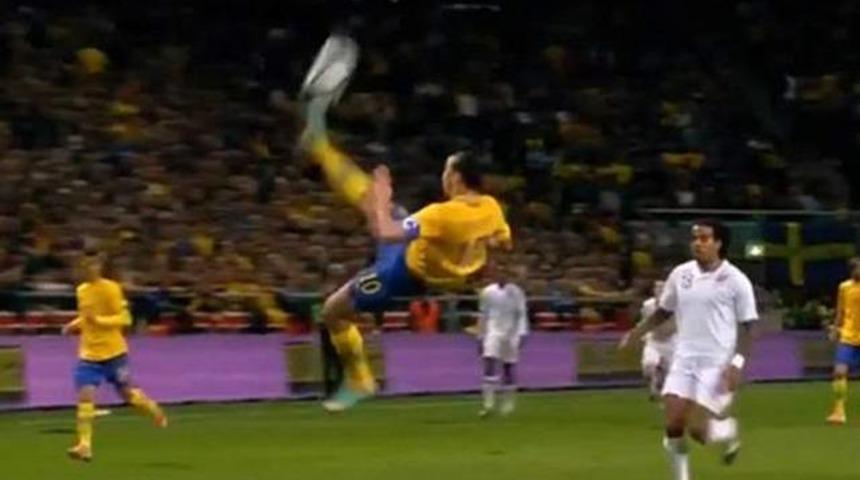 FIFA yılın gol&uuml; Ibrahimovic'in!