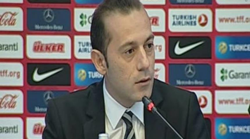 C&uuml;neyt &Ccedil;akır'ın g&ouml;zyaşları