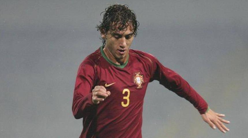 Beşiktaş'a Portekizli stoper