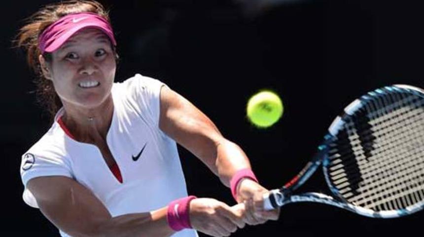 Avustralya A&ccedil;ık'ta ilk finalist Li Na