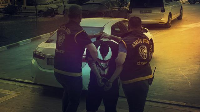 17 yaşındaki dini nikahla birlikte yaşadığı kızı eşarbıyla boğarak katletti! Evde üstüne battaniye örtüp kaçtı