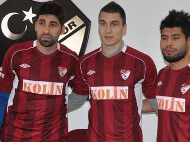 Elazığspor 3 bomba birden patlattı