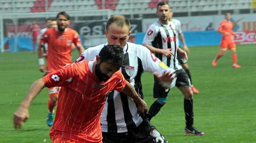 Adana'ya bir darbe de Manisa'dan