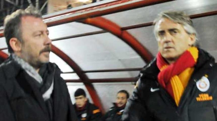 Sergen Yal&ccedil;ın Eboue ile takıştı!