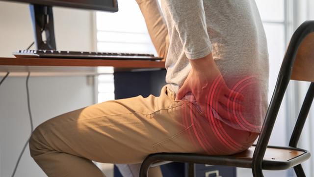 Günlük yaşamınız risk altında: Bu bölgedeki ağrıları hafife almayın! Bel sanmayın, kalça çıkabilir! Uzun süre oturarak çalışanlar dikkat