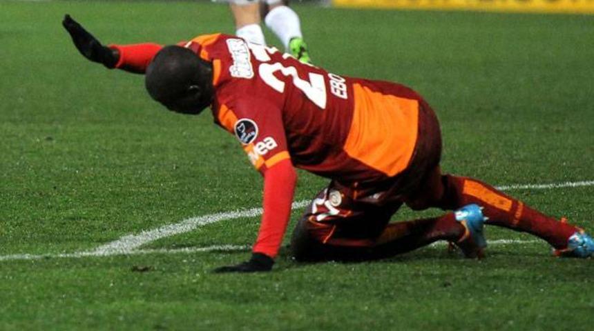 Galatasaray&rsquo;a en b&uuml;y&uuml;k darbe Beşiktaş&rsquo;tan!