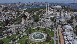 Yerli turistler yılın ilk çeyreğinde 76,4 milyar lira seyahat harcaması yaptı