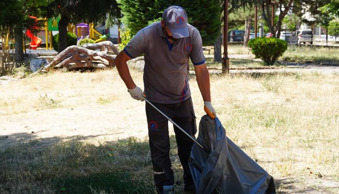 20656676-700x400 Düzce Belediyesi'nden şehir genelinde kapsamlı temizlik ve peyzaj hamlesi