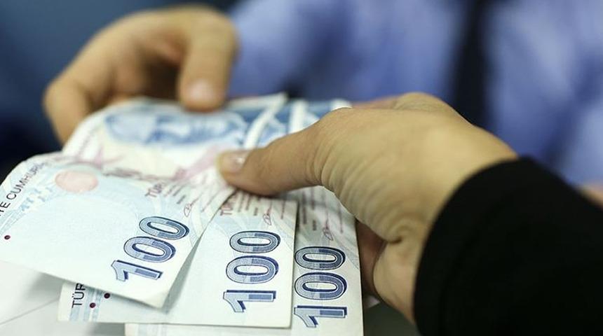 Emekli maaşı zam farkları ne zaman yatacak? SGK'dan beklenen açıklama...