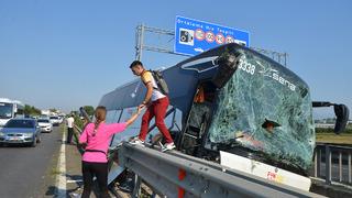 34 turistin bulunduğu otobüs faciaya ramak kala durdu: Köprüden düşmekten son anda kurtuldu!