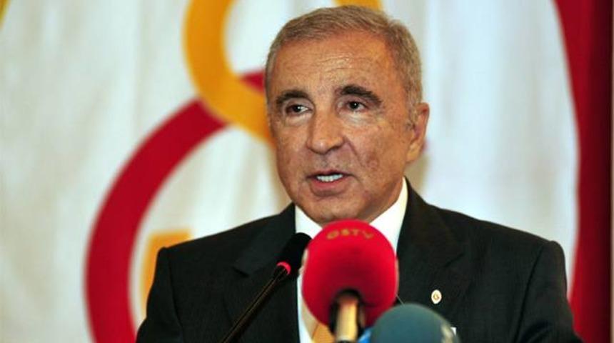 &Uuml;nal Aysal: Bizi vazge&ccedil;irmeye zorlayan...