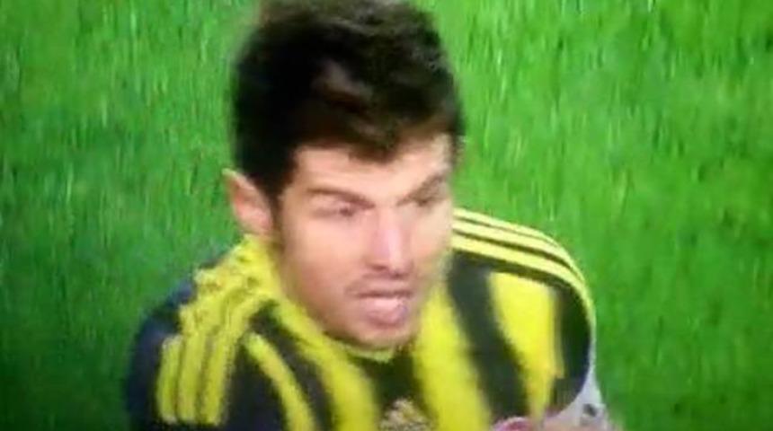 Emre'den olay k&uuml;f&uuml;r