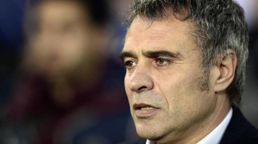 Ersun Yanal'ın şifresi &ccedil;&ouml;z&uuml;ld&uuml;!