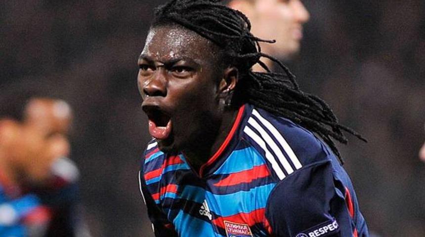 Beşiktaş yıldız golc&uuml; ile anlaştı