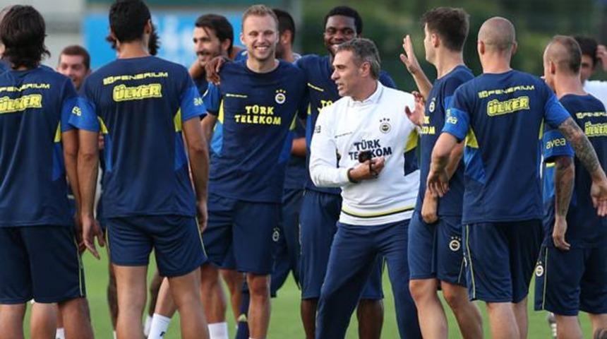 Fenerbahçe'ye müjde! Sakatlığı geçti!