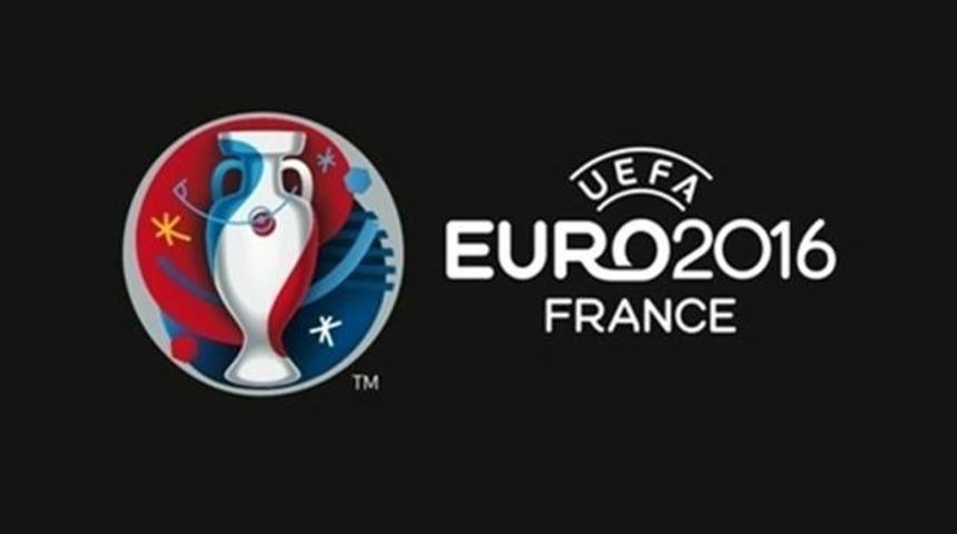 Euro 2016 kuraları &ccedil;ekiliyor. İşte T&uuml;rkiye'nin rakipleri!
