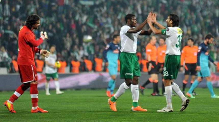 Bursaspor evinde güldü