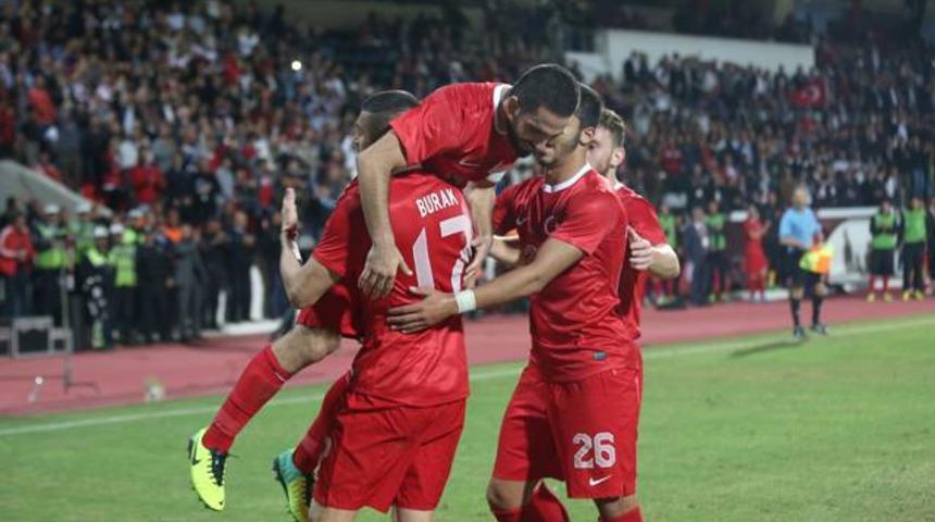 T&uuml;rkiye - İsve&ccedil; ma&ccedil;ının hakemi belli odlu!