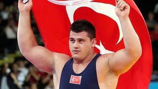 Milli güreşçiye men kapıda!