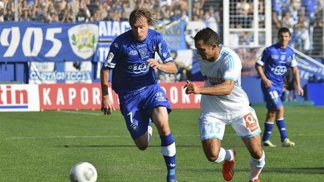 Fransızlar Krasic'le dalga geçiyor!