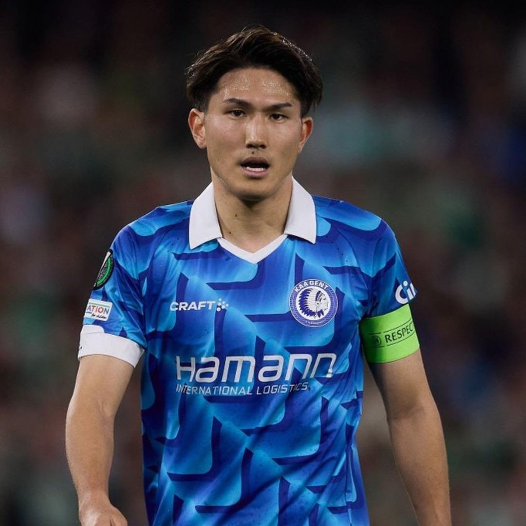 Fenerbahçe maçı öncesi Feyenoord transfer bombasını patlattı! Hollanda ekibi savunmaya Tsuyoshi Watanabe ile takviye yaptı... 1