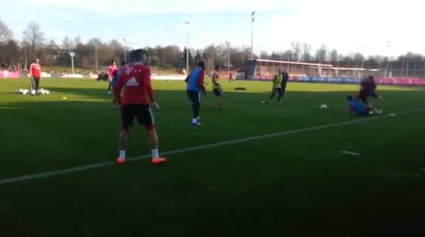 Bayern M&uuml;nih idmanında şok! Bu da olmaz ki