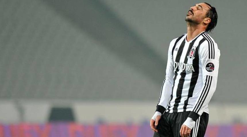 Yıldız oyuncuda kırık ş&uuml;phesi!