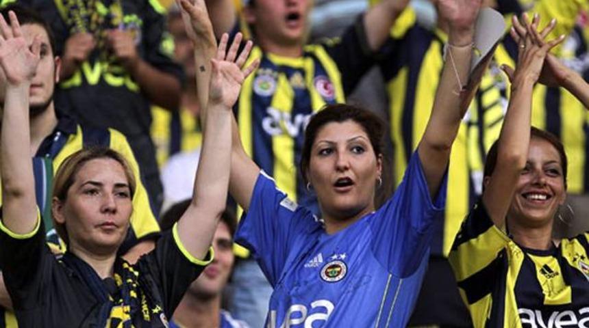 Kadık&ouml;y'de "Mustafa Kemal'in Askerleriyiz" sesleri!