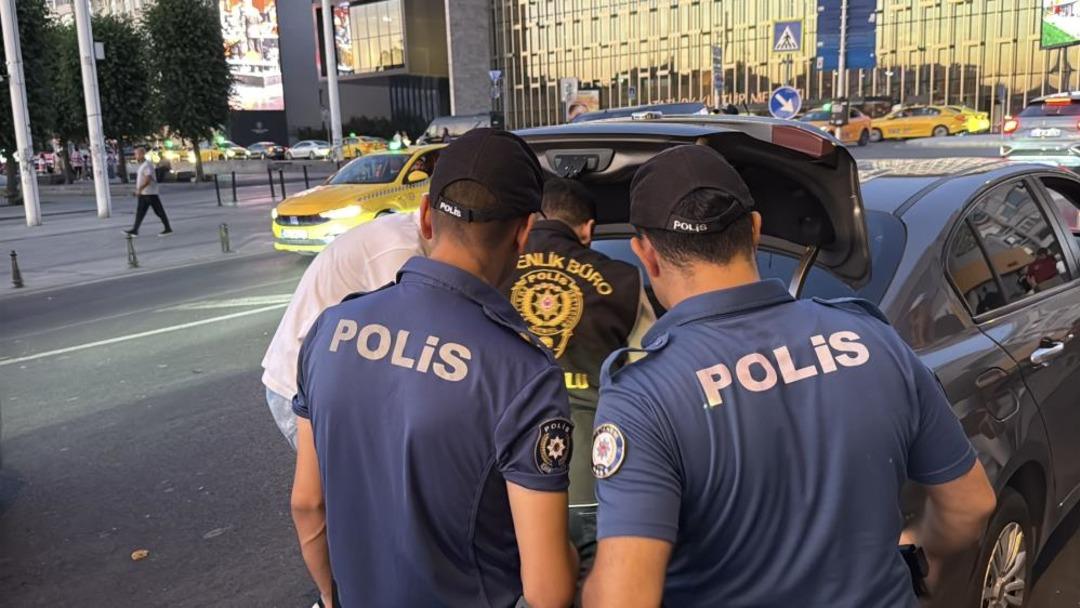 Taksim de helikopter destekli  Huzur İstanbul  uygulaması 2