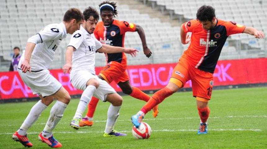 İstanbul BB 4-3 Manisaspor