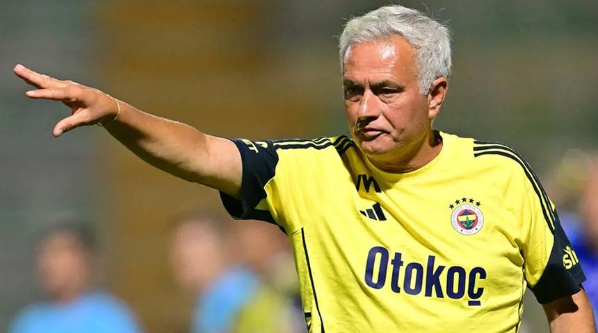 Jose Mourinho'dan olay yaratan açıklama! "Kupa kazanamadığım tek takım Fenerbahçe"