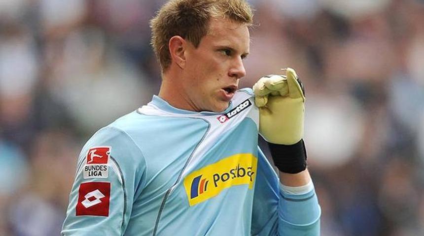 Barcelona Stegen ile anlaştı