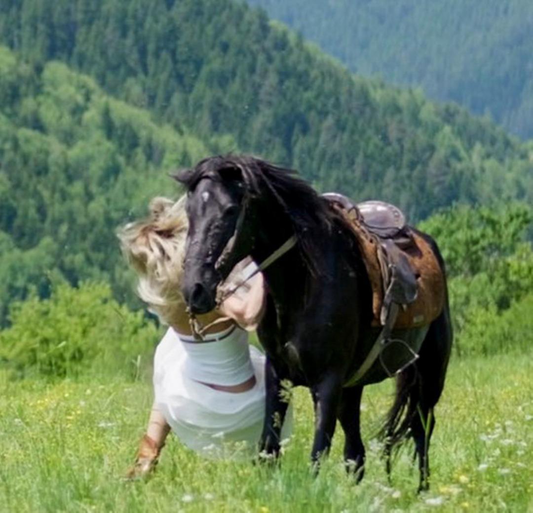 şarkıcı 2 şarkıcı 2