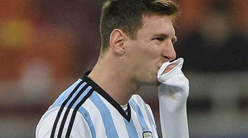 İspanya'da Messi depremi!