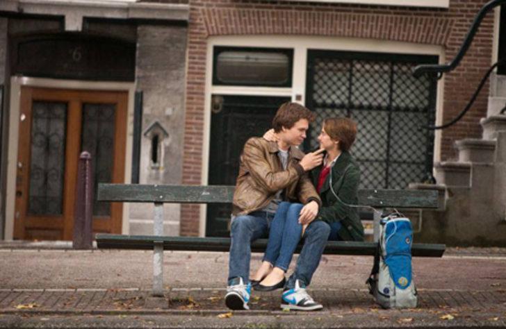 'Aynı Yıldızın Altında' filmine davetiye kazanın!