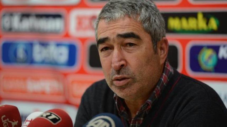 Antalyaspor ile Samet Aybaba'nın yolları ayrıldı