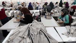 Resmi Gazete’de yayımlandı: İzinsiz yabancı işçi çalıştırana ağır fatura!